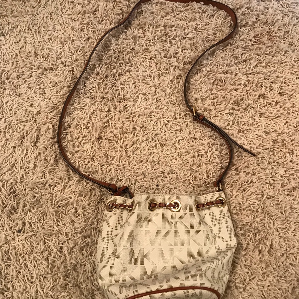 Michael Kors purse